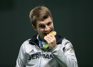 henri junghaenel gold medal men 50m prone rifle