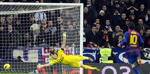 alegria de alexis tras su gol en el bernabeu