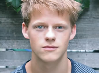 lucas hedges