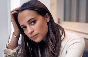 alicia vikander