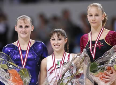 all around women podium