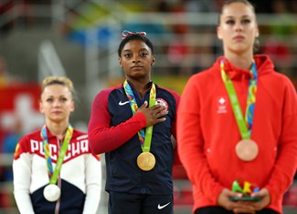 simone biles vault gold