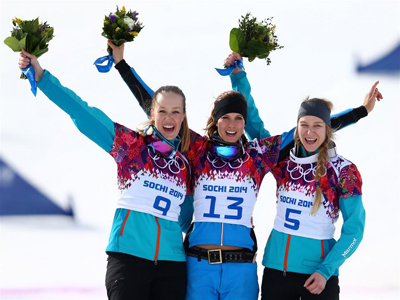 podio del slalom en paralelo femenino