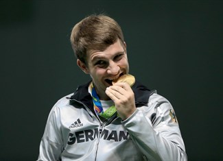 henri junghaenel gold medal men 50m prone rifle